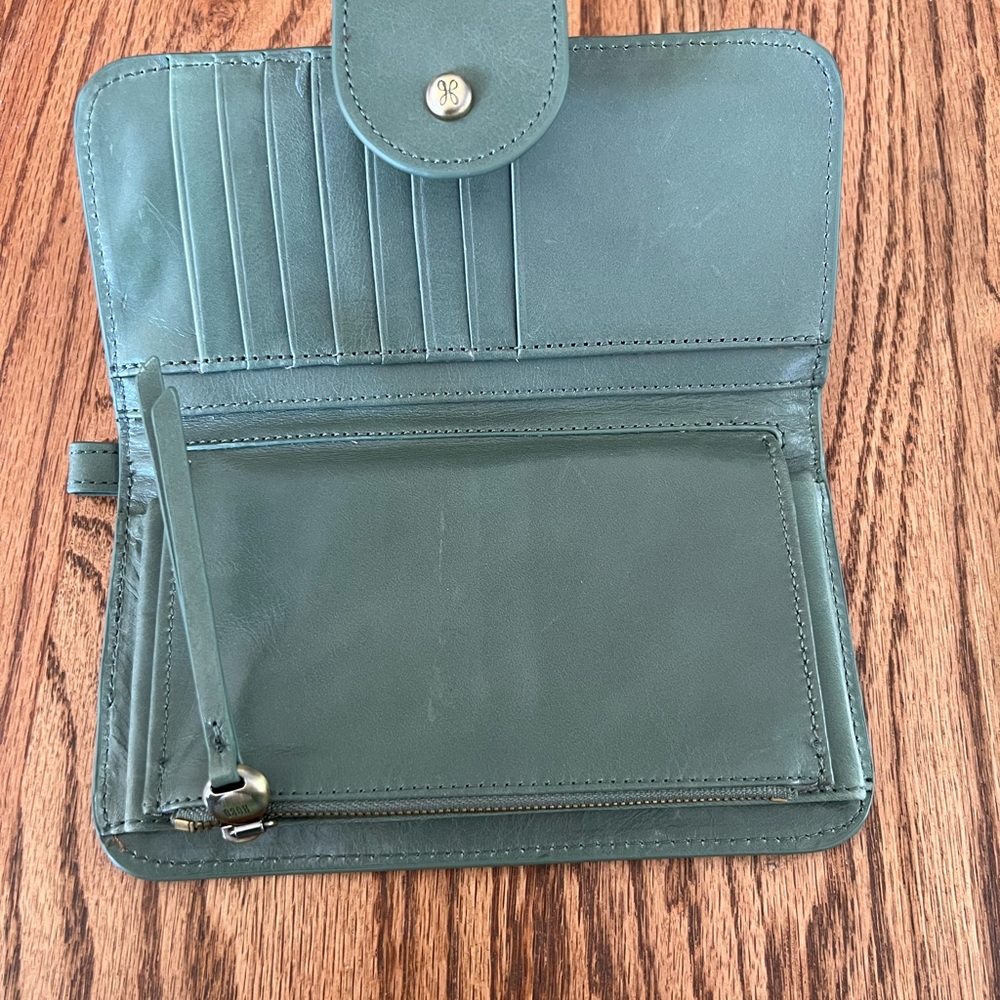 HOBO Wallet - Picture 8 of 8